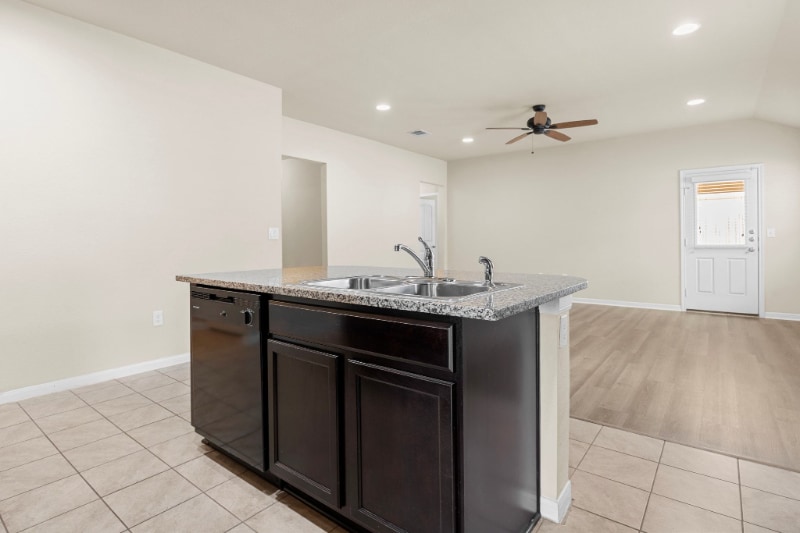 Building Photo - 5816 Roderick Dr