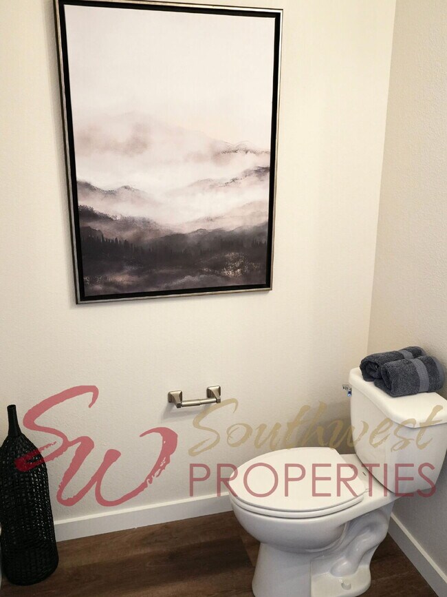 Building Photo - Upgrade your living experience in the fully furnished 3 bedroom 2.5 bath Cowboy Casita!