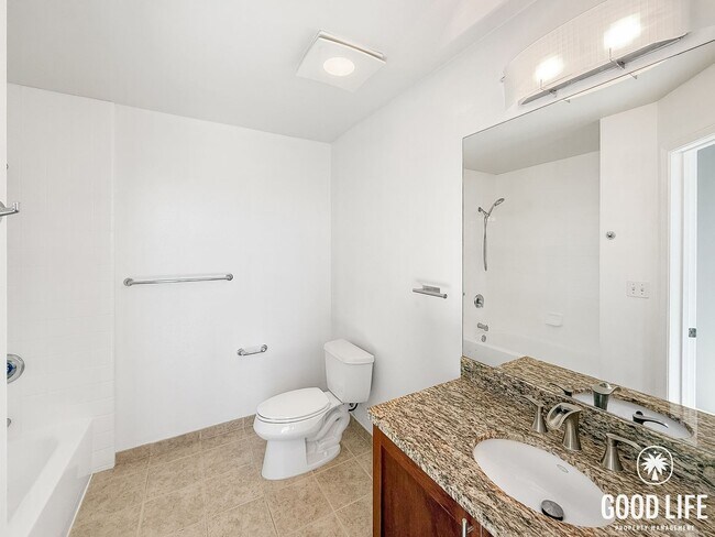 Building Photo - Downtown Luxury Living with AMAZING Petco ...