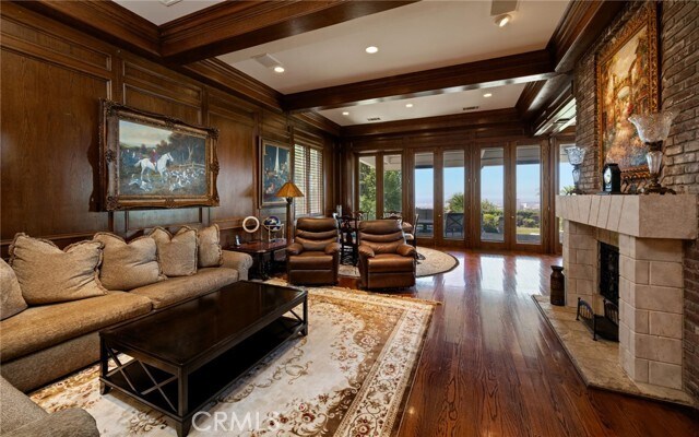 Building Photo - 5 Ridgeline Dr