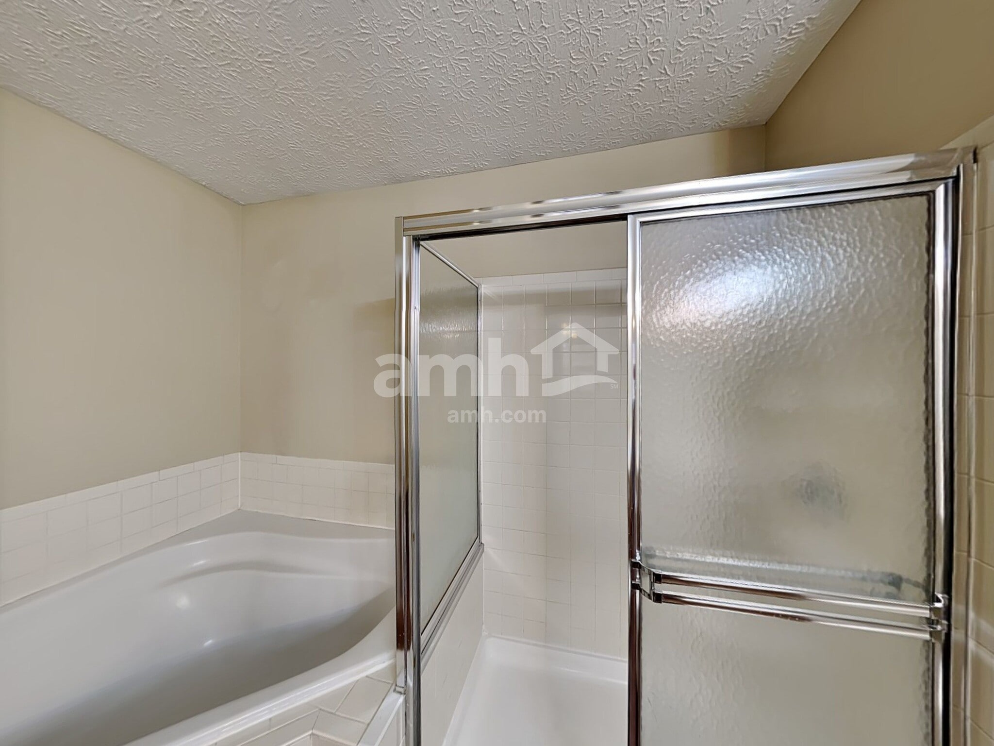 Building Photo - 45 Fieldcrest Dr