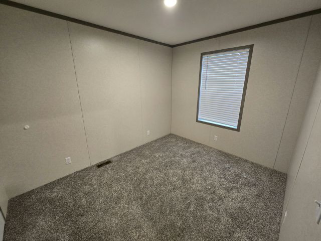 Building Photo - 305 Louva Ln