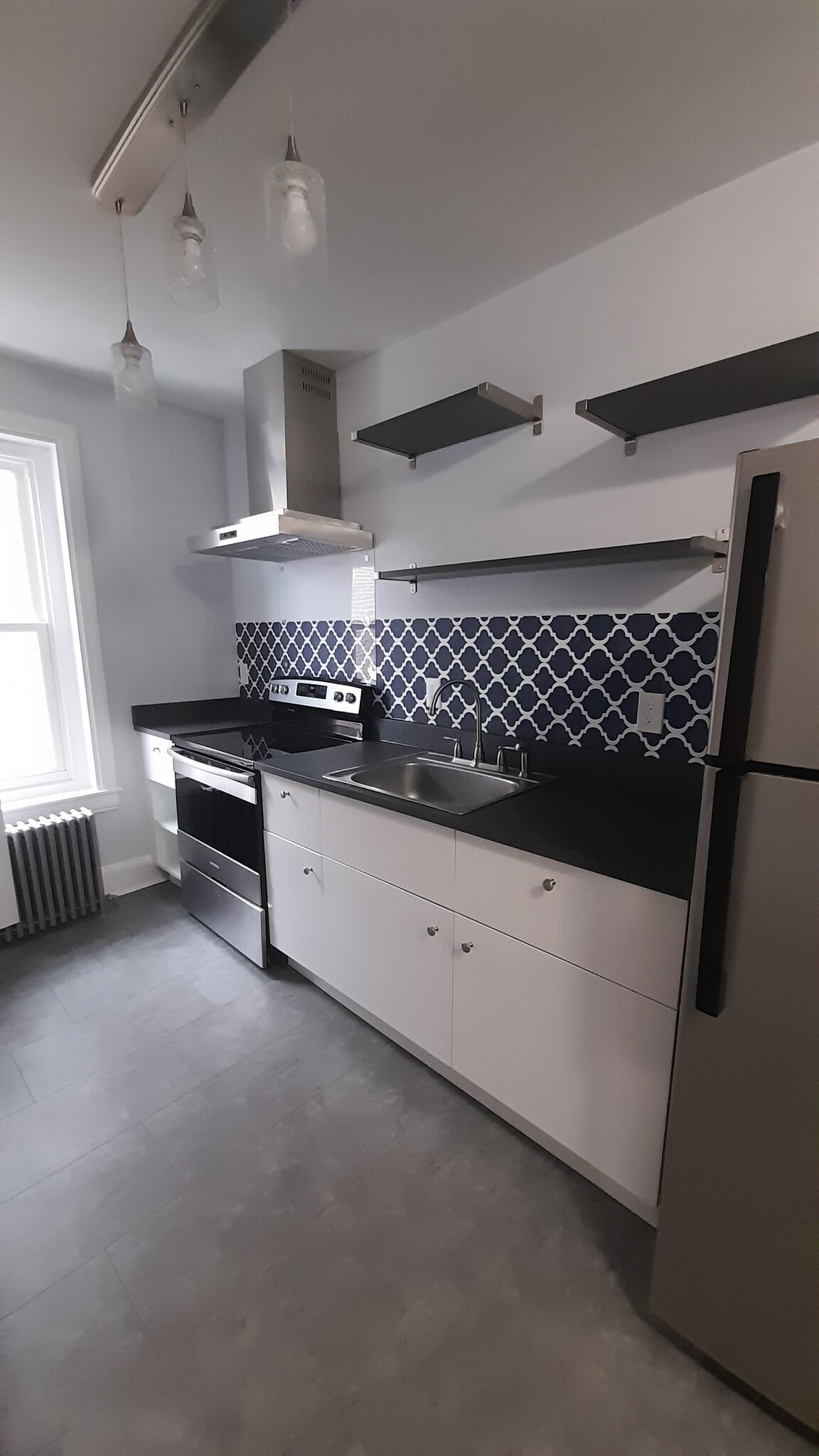 Building Photo - 229 Church St