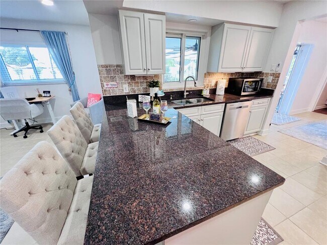 Building Photo - 13607 101st Terrace