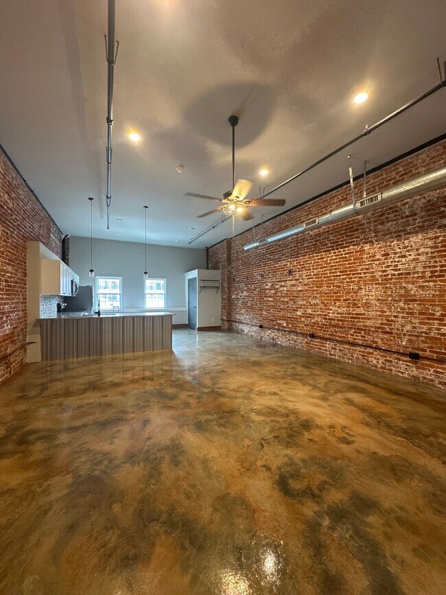 Building Photo - 2 Bedroom Apartment in Red Lion, PA