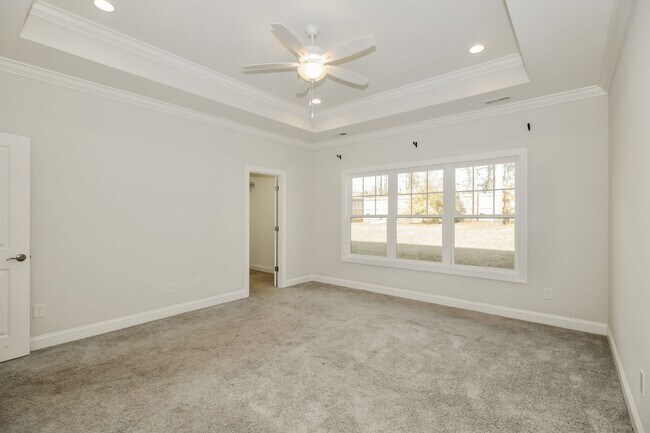 Building Photo - Beautiful Home in Wilmington - $200 Off First Month Rent (If Approved)