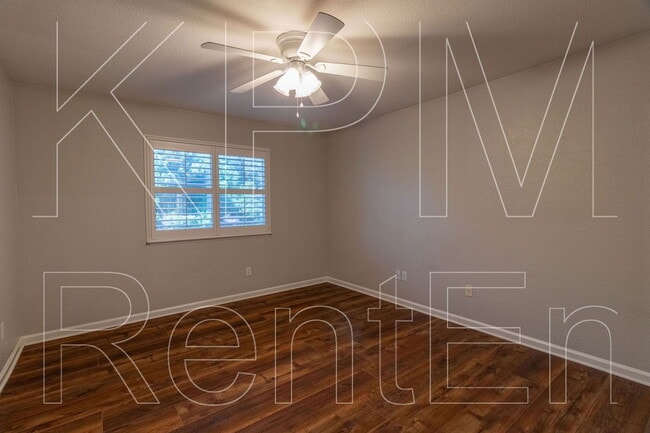 Building Photo - 10314 Creek Trail Cir
