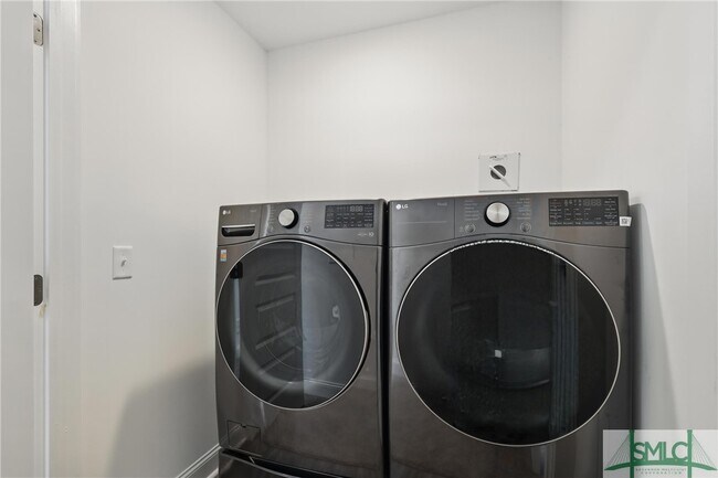 Building Photo - 1634 Ashantilly Dr