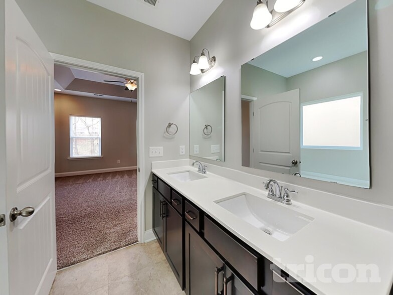 Building Photo - 200 Bexley Way