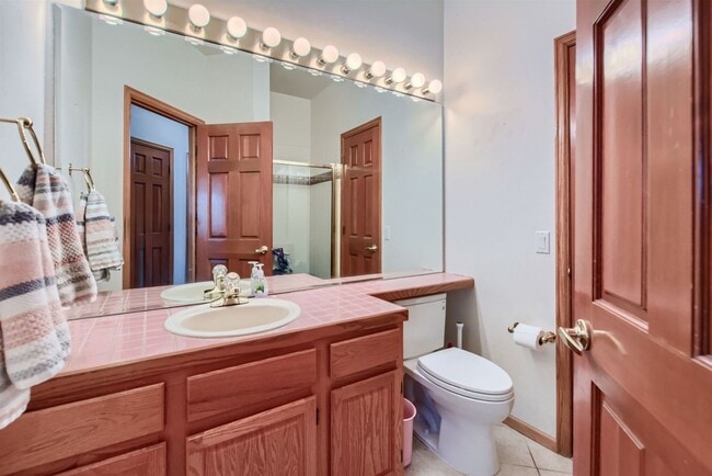Building Photo - Spacious Haven: 4 BDR Home in Louisville, CO