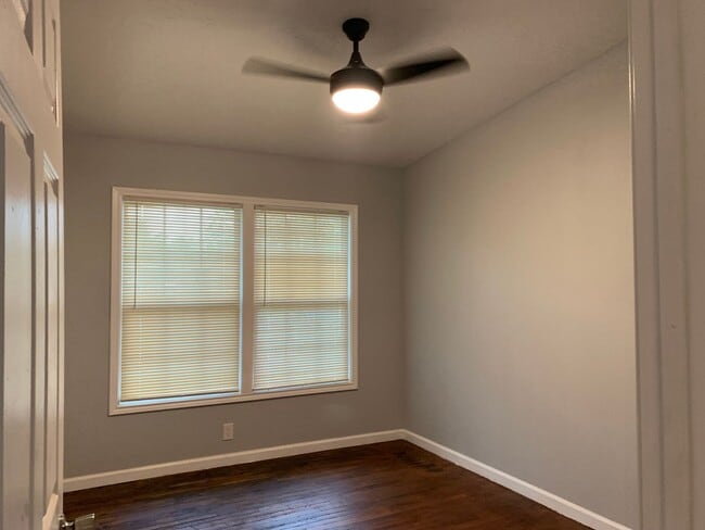 Building Photo - 5934 Lucille Dr