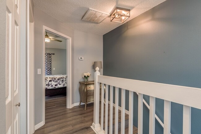 Building Photo - Andover Circle