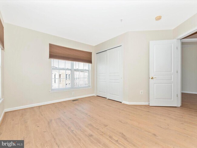 Building Photo - 1868 Monocacy View Cir