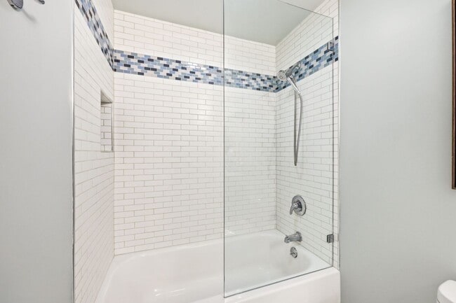 Building Photo - Luxury Acreage Estate in Hollywood Hill | Woodinville Retreat with Modern Upgrades