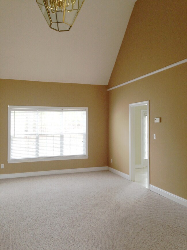 living room - 100 Pine Shoals Trl