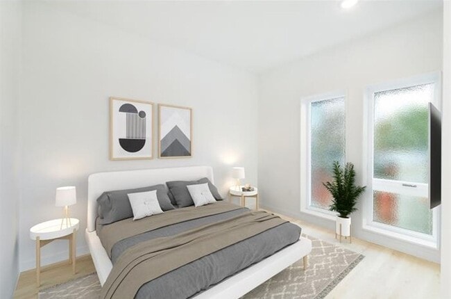 Building Photo - 2721 N Howard St