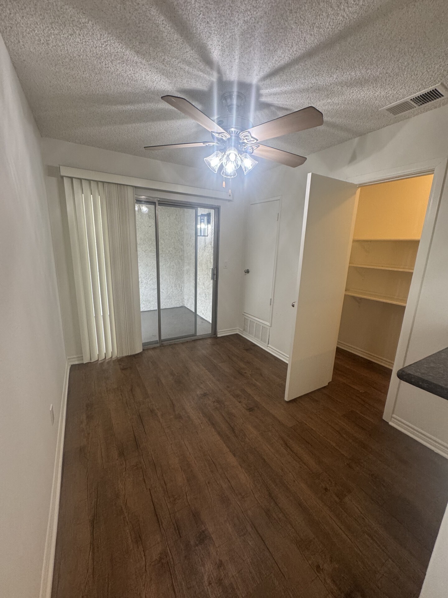 Building Photo - Park Ridge Apartments