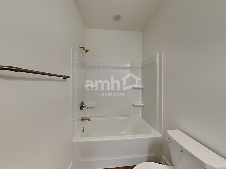 Building Photo - 2008 Beaver Farm Ln