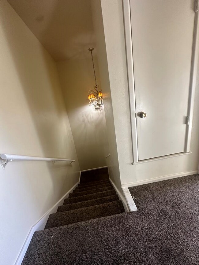 Building Photo - 3312 Tanglewood Ln