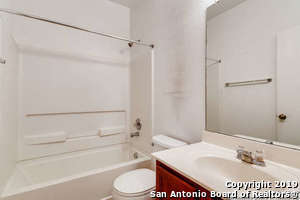 Building Photo - 6607 Shadden Oaks