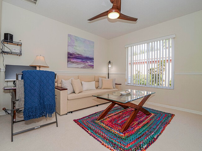 Building Photo - 5520 45th Ave