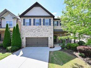 Building Photo - 9965 Cameron Parc Dr