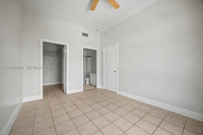 Building Photo - 7420 W 20th Ave