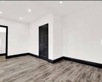 Building Photo - 4728 N Kennicott Ave