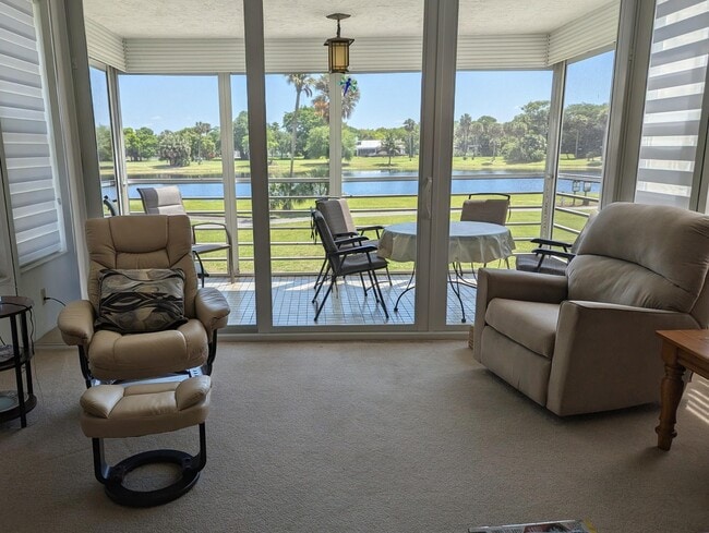 Building Photo - 804 Cypress Blvd