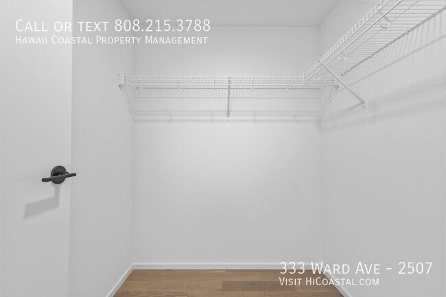 Building Photo - 333 Ward Ave