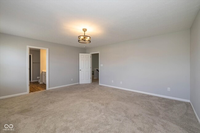 Building Photo - 6792 Highland Way