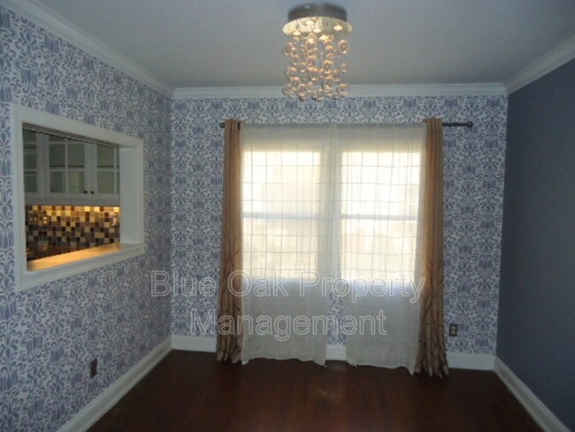 Building Photo - 1705 Arcadian Ave