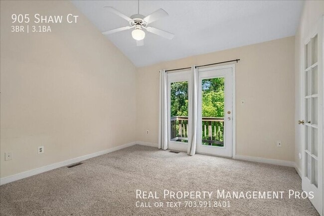 Building Photo - 905 Shaw Ct