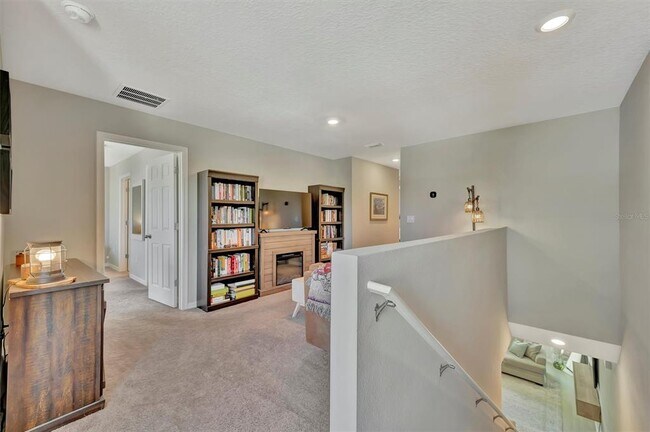 Building Photo - 12950 Pasture Wds Pl