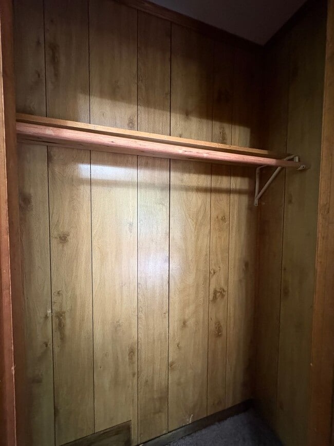 Building Photo - Spacious 3 bedroom/1.5 bath house in Mansfield, LA!