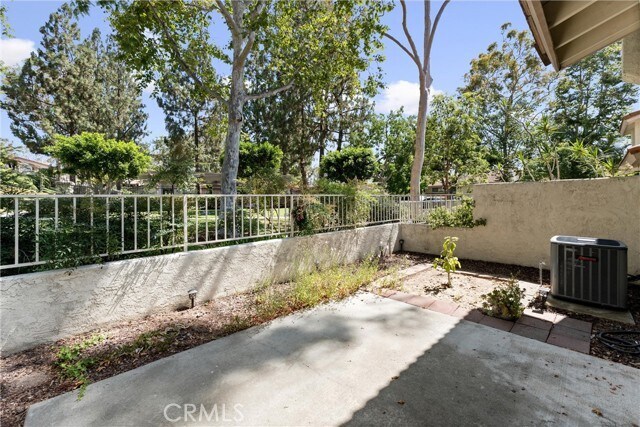 Building Photo - 2317 Sandbar Dr