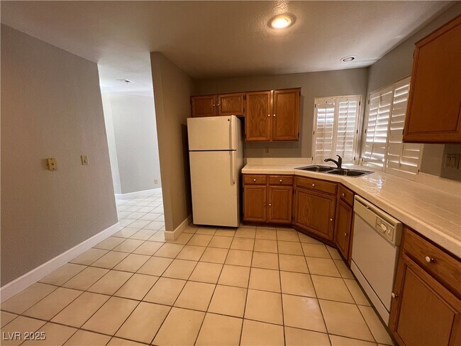 Building Photo - 79 Prairie Dog Dr