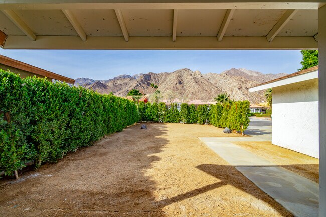 Building Photo - 54200 Avenida Madero