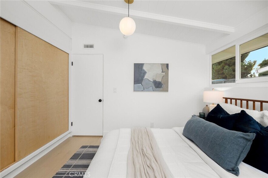 Building Photo - 3103 Shipway Ave