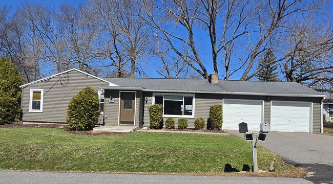 Building Photo - 4582 Maiden Ln