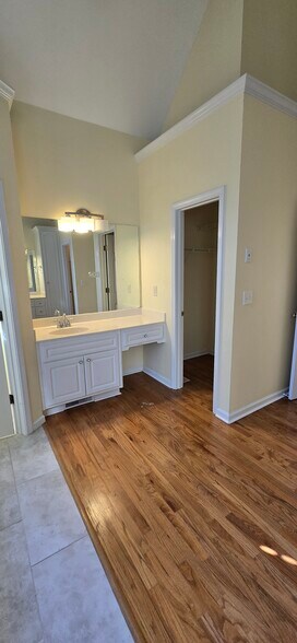 Building Photo - 5135 Cobblestone Way NW