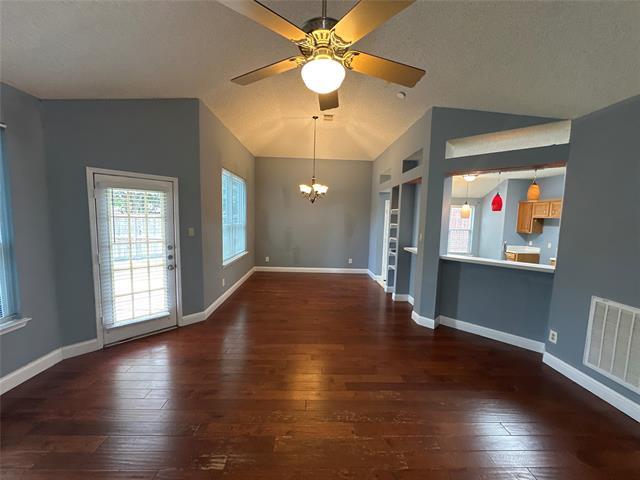 Building Photo - 2336 Timber Creek Dr