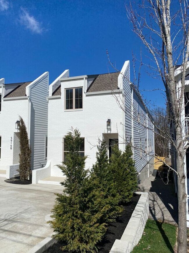 Building Photo - Beautiful New House in West Nashville - Hi...