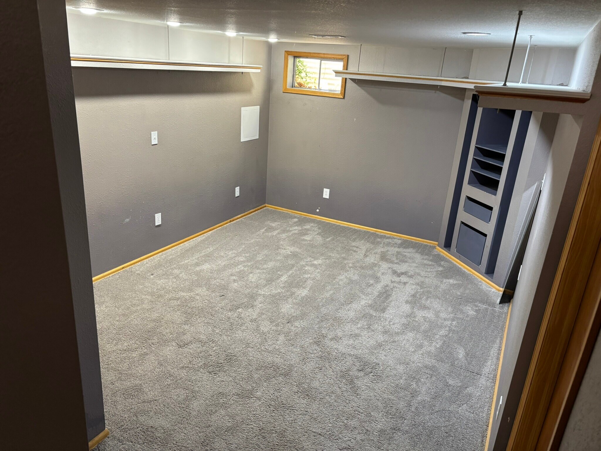 Finished Basement - 3613 S Olathe St