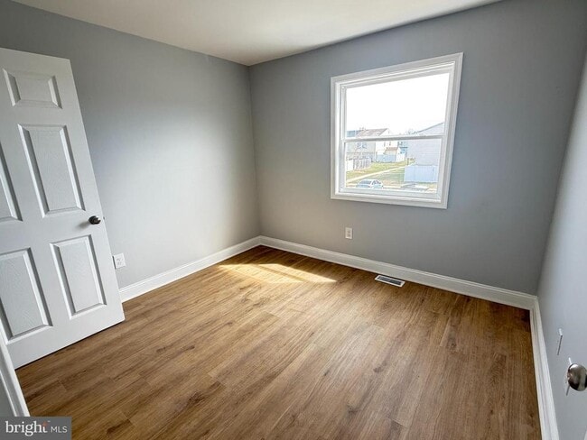 Building Photo - 1 Lehigh Ct