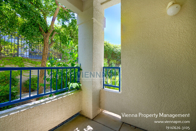 Building Photo - Great location for this Rocklin Condo!