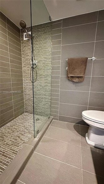 Building Photo - 5161 Collins Ave