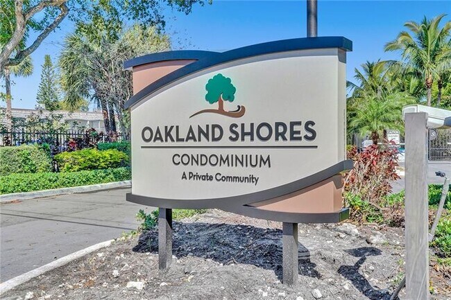 Building Photo - 3115 Oakland Shores Dr