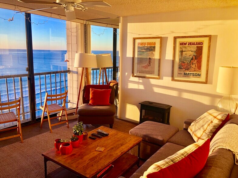 Building Photo - 4767 Ocean Blvd