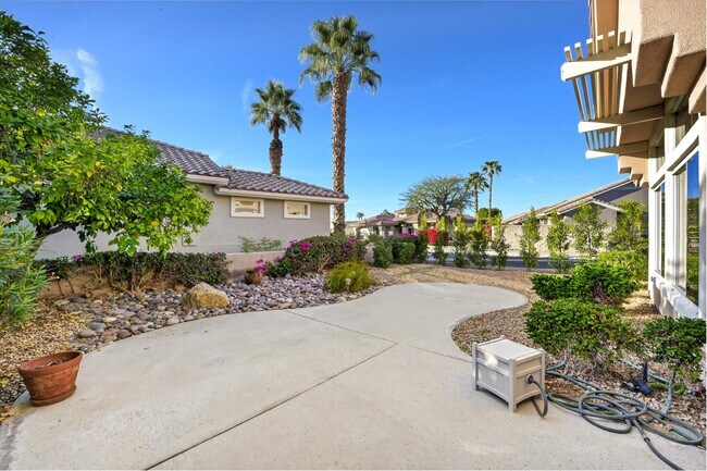 Building Photo - 38781 Brandywine Ave